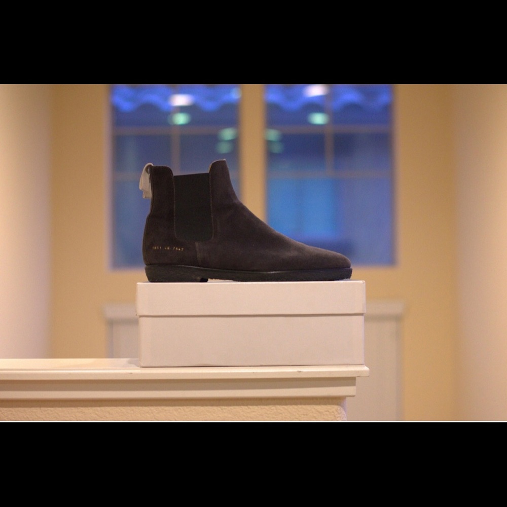 Common Projects Suede Chelsea Boots - Picture 2 of 8